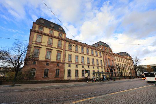 Darmstadt Kalesi. Fotoğraf: Arthur Schönbein