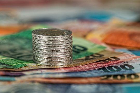 Money euro finance