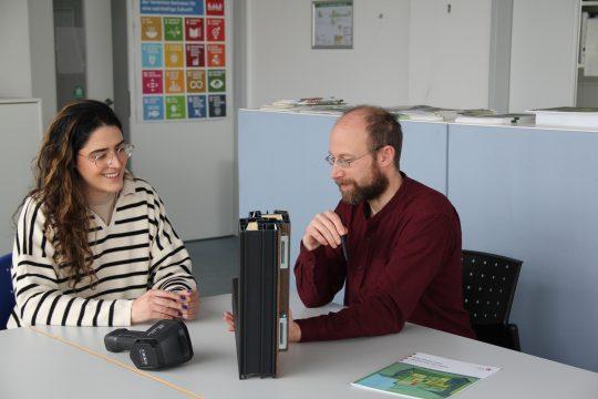 Refurbishment manager Krick during advice. Photo: City of Riedstadt