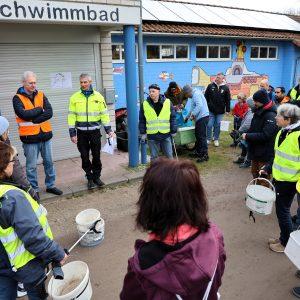 Briefing di implementazione per la campagna di raccolta rifiuti a Goddelau durante la campagna di raccolta rifiuti del 2024. Foto d'archivio: Città di Riedstadt