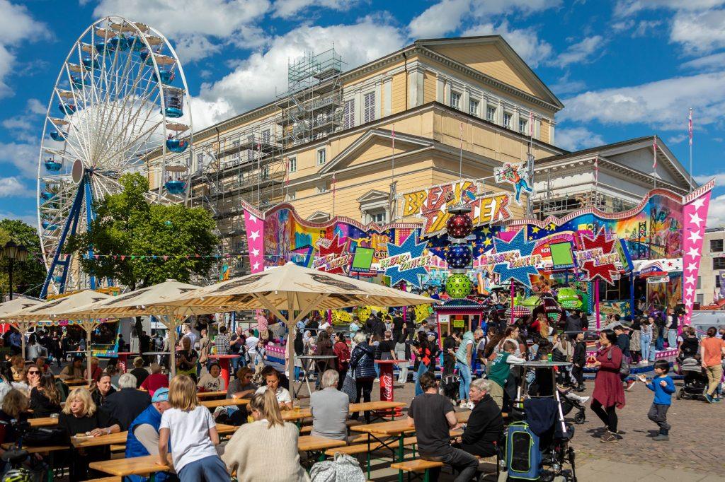 Salon Mobil24 de Darmstadt. Photo : Darmstadt Citymarketing ev, Rüdiger Dunker