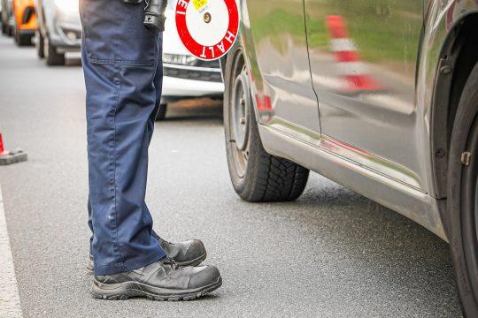 Control of a vehicle. Photo: Griesheim/OTS police