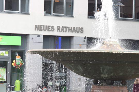 Darmstadt, Belediye Binası. Fotoğraf: Arthur Schönbein