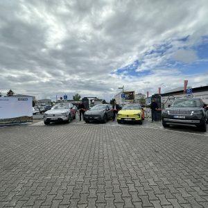 Das Autohaus HEDTKE freut sich, die Inbetriebnahme von zwei Ultra Fast Ladestationen von Plenitude mit ein