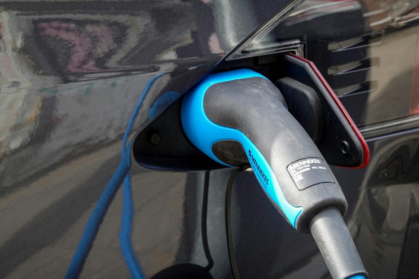 Carica il carico elettrico