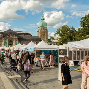 Mercato delle arti e dei mestieri di Darmstadt. Foto: Darmstadt Marketing, Rüdiger Dunker