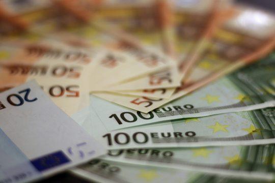 Geld Wirtschaft Sparen Euro