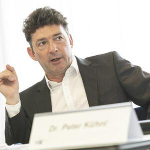 Dr. Peter Kühnl im Pressegespräch. Foto: IHK Darmstadt / Klaus Mai