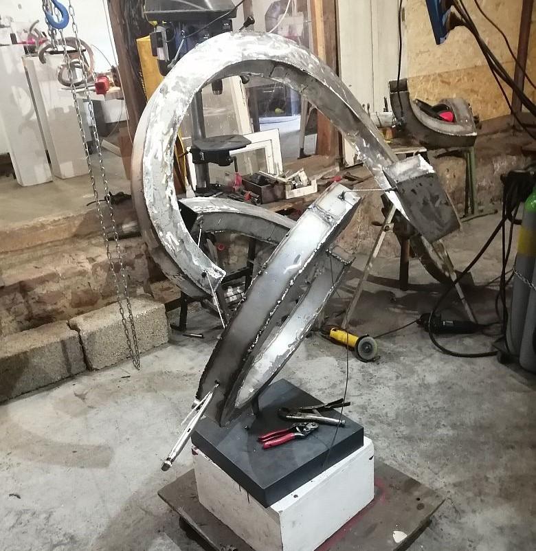 Stahlskulptur in Prozess, Kreis, raeuumlich, Spirale, 2021. Foto/Kunst: Matthias Will