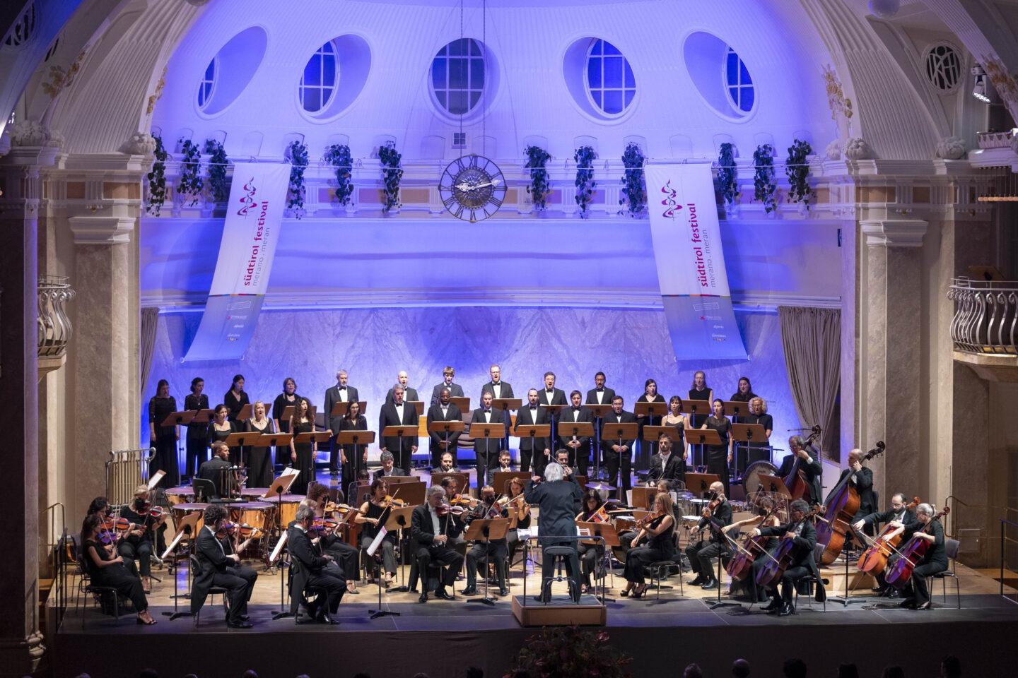 Coro de Cámara de Europa. Foto: Carsten Meister
