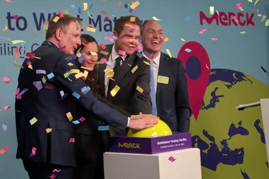Merck inaugura un nuevo centro de pruebas de liberación de medicamentos en Darmstadt