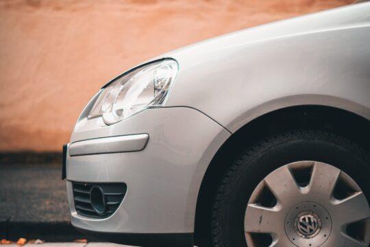 автомобиль VW