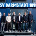 From left to right: Michael Weilguny (Commercial Director), Paul Fernie (Sports Director), Martin Westermann (Managing Director of Darmstädter Sportstätten GmbH & Co. KG), Hanno Benz (Mayor of Darmstadt), Uwe Kuhl (Presidential Representative for the Youth Performance Center), Markus Pfitzner (President of SV 98). Photo: SV98