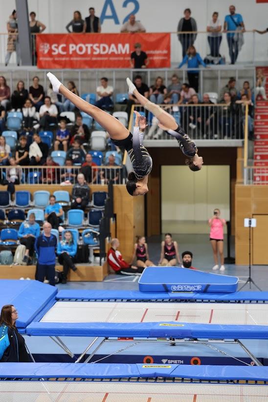 TSV Pfungstadt. Campeonato de trampolín sincronizado en Potsdam